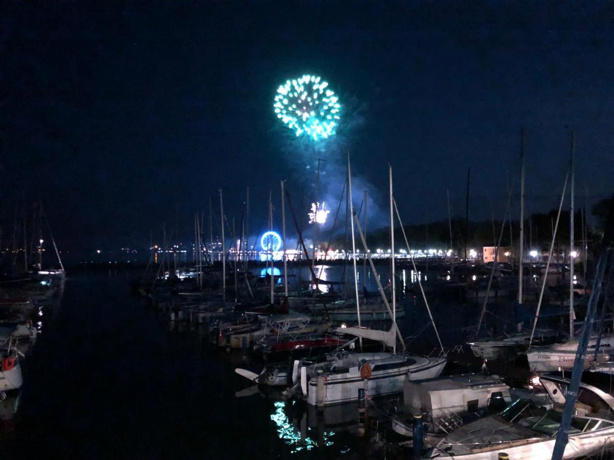Balatinus Apartmanhaz Siófok Buitenkant foto