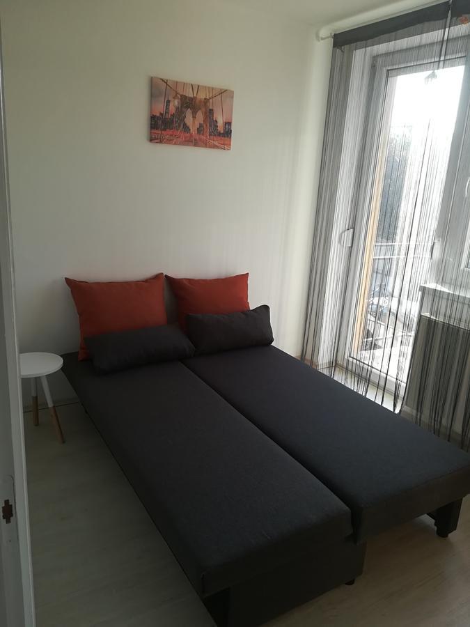 Balatinus Apartmanhaz Siófok Buitenkant foto