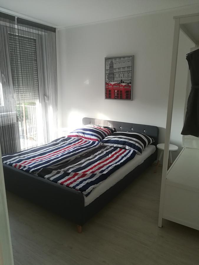 Balatinus Apartmanhaz Siófok Buitenkant foto
